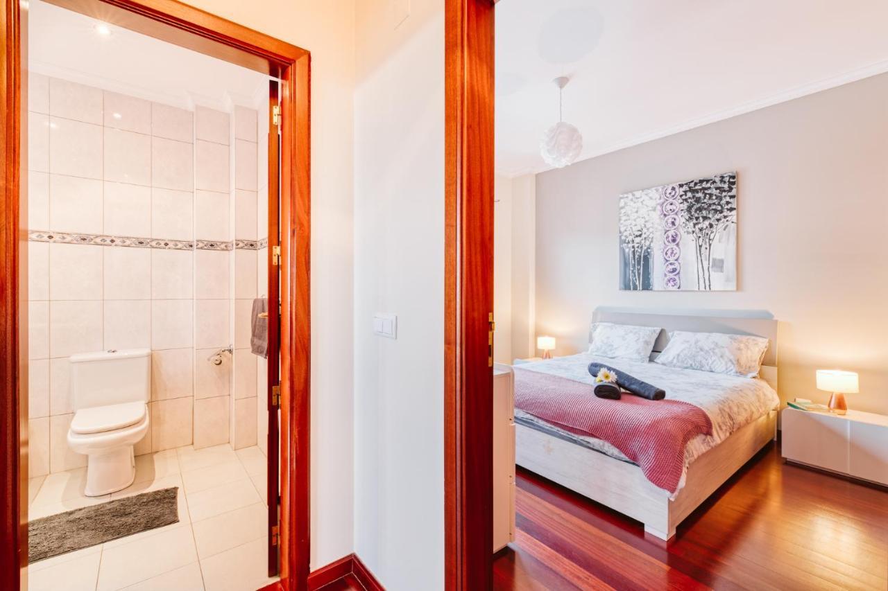 Vip VI - Sea View Apartment Caniço Eksteriør bilde