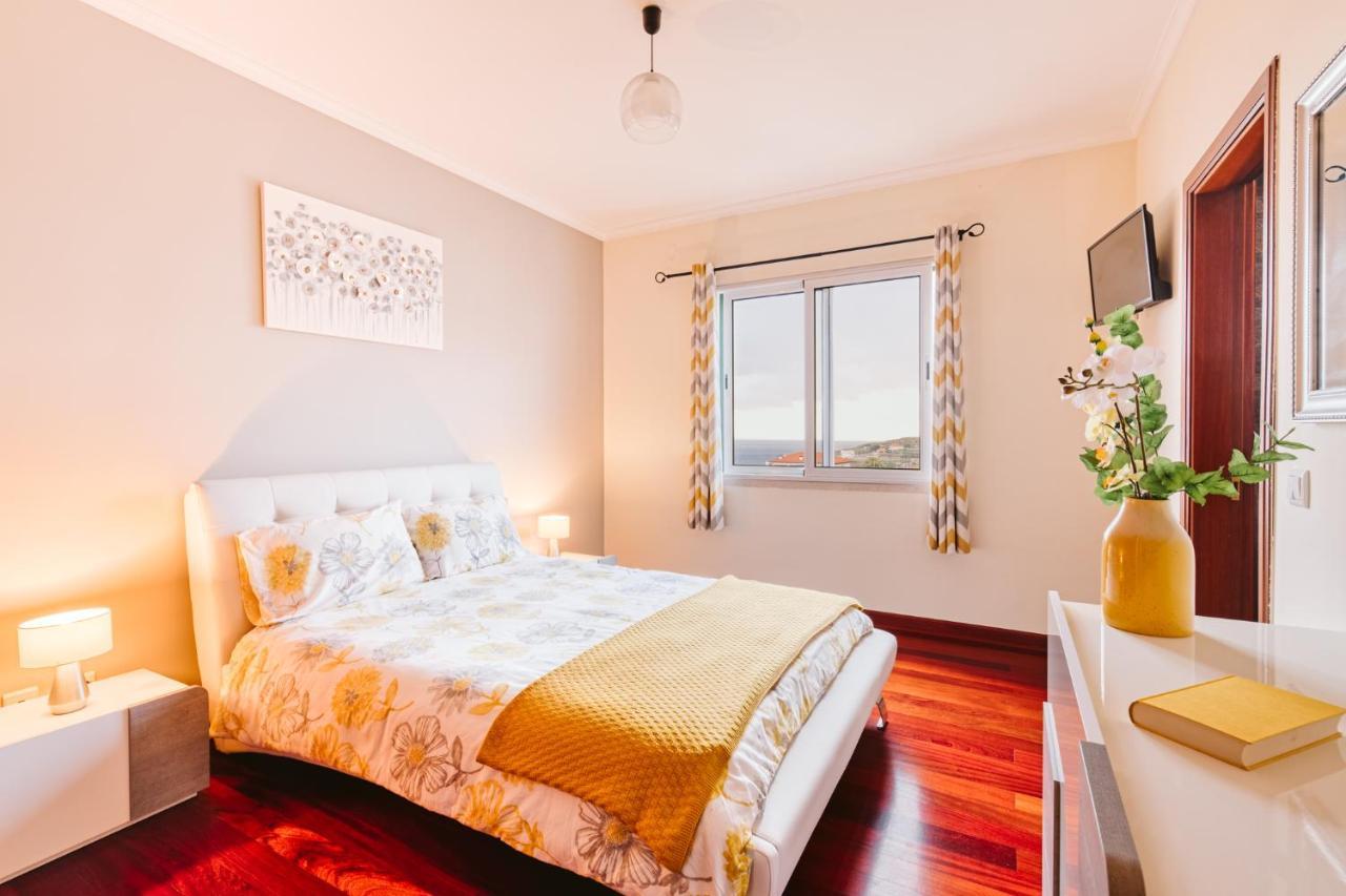 Vip VI - Sea View Apartment Caniço Eksteriør bilde
